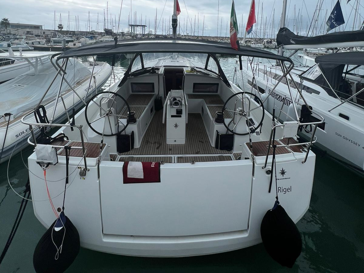 Sun Odyssey 490 “Rigel“, Salerno