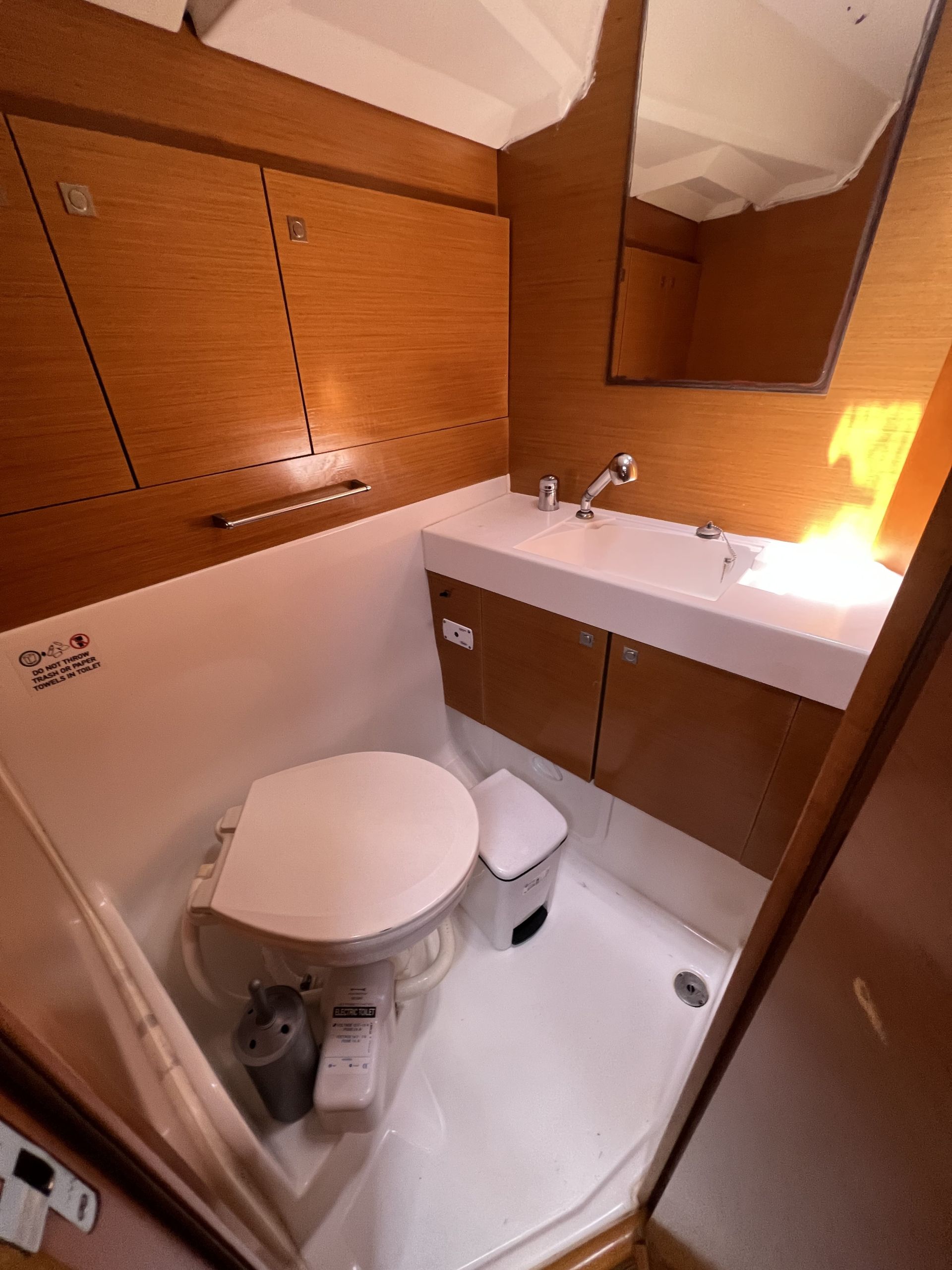 Sun Odyssey 509, Kos