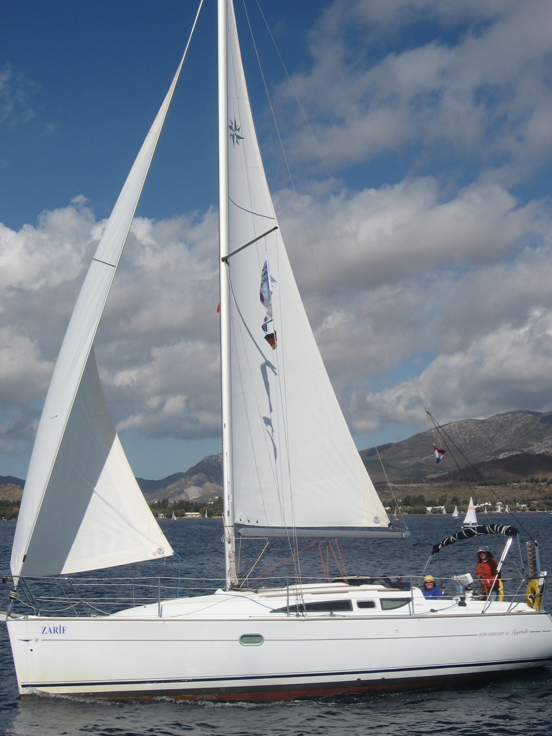 foto Sun Odyssey 32 4