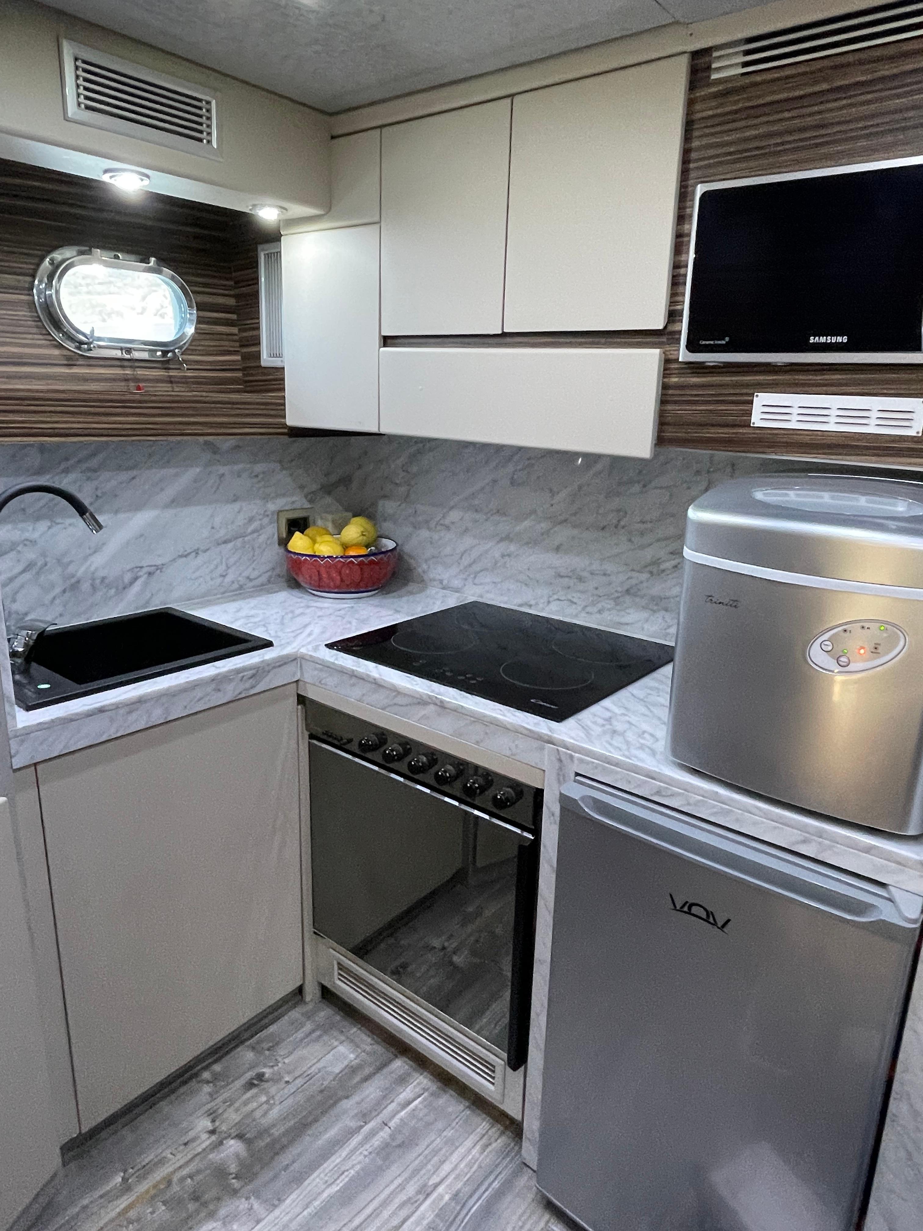 Mangusta 65, Salerno