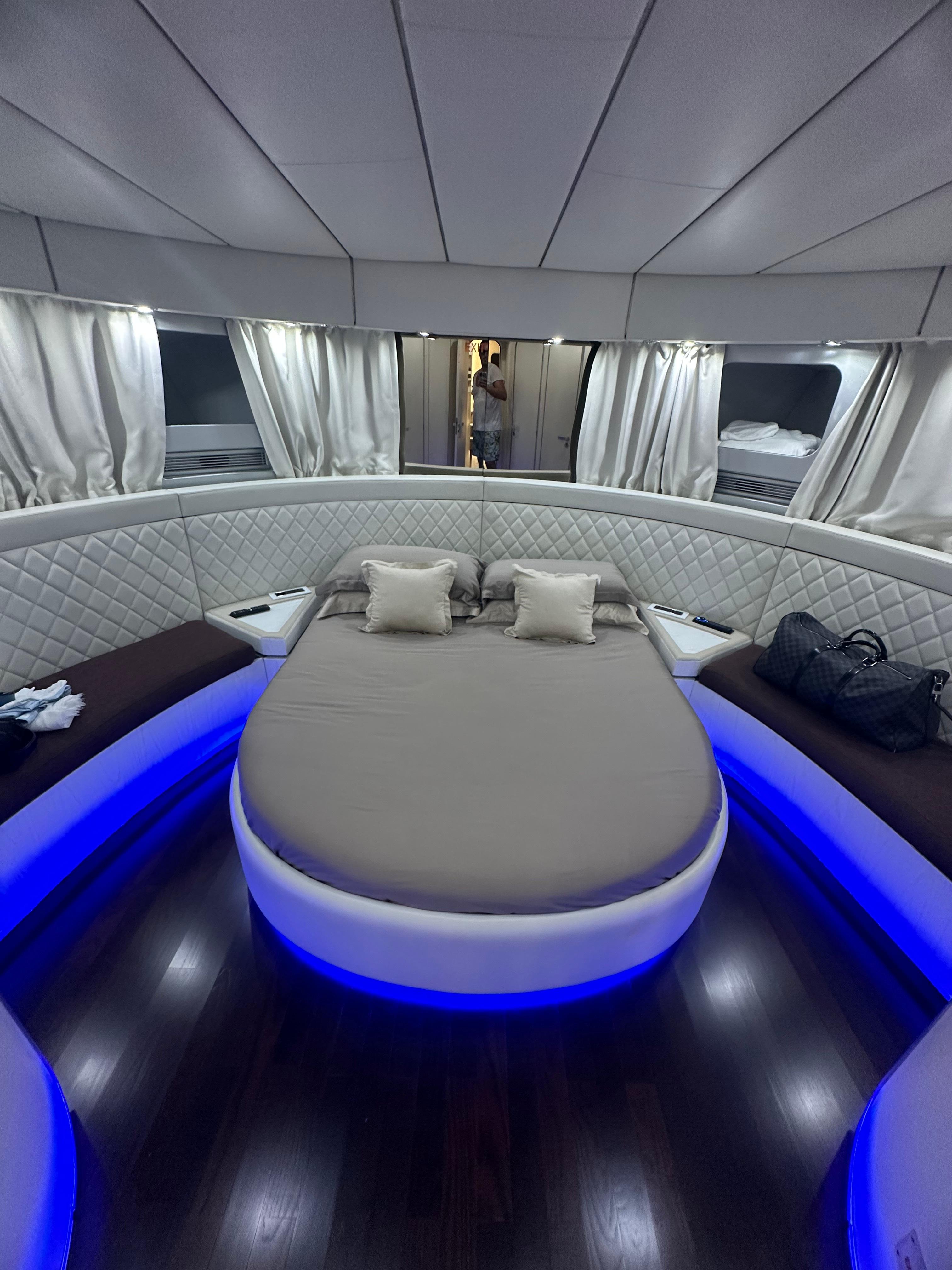 Mangusta 65, Salerno