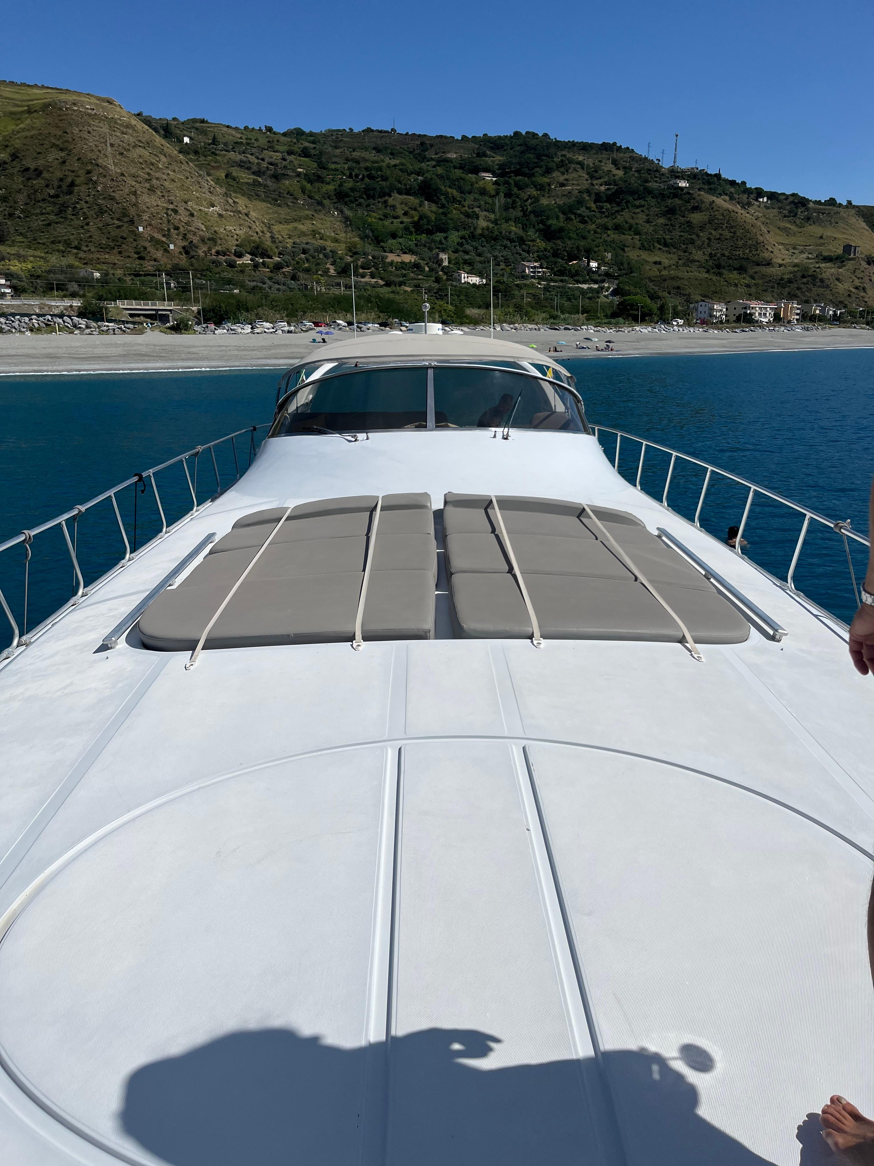 Mangusta 65, Salerno