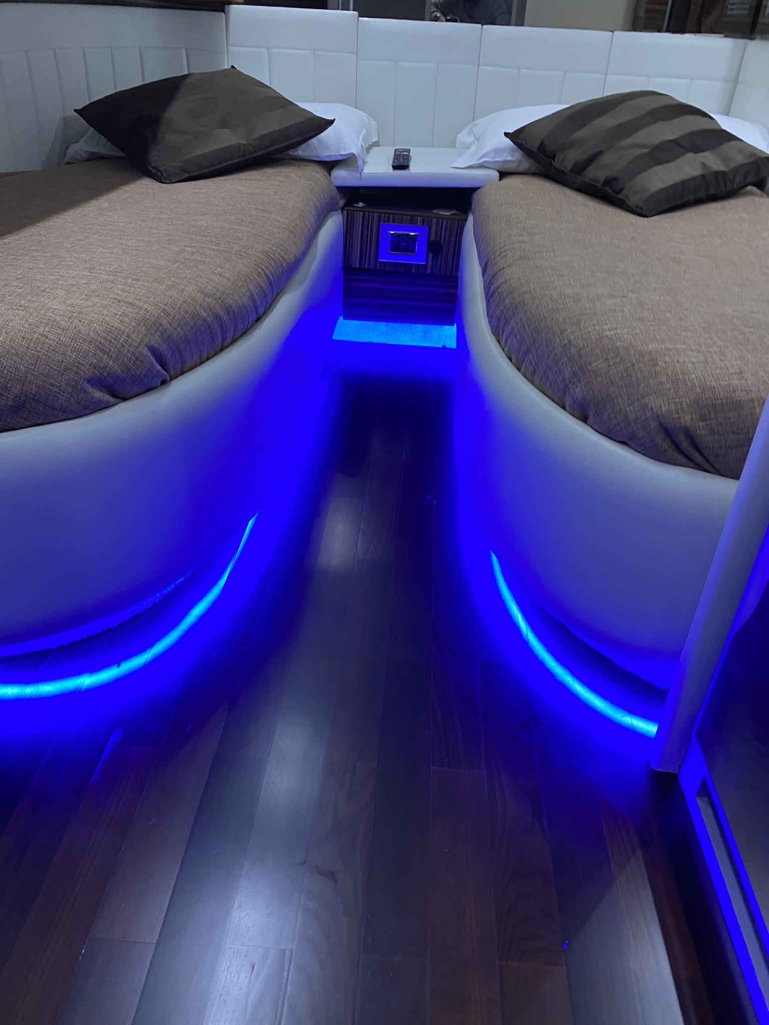 Mangusta 65, Salerno