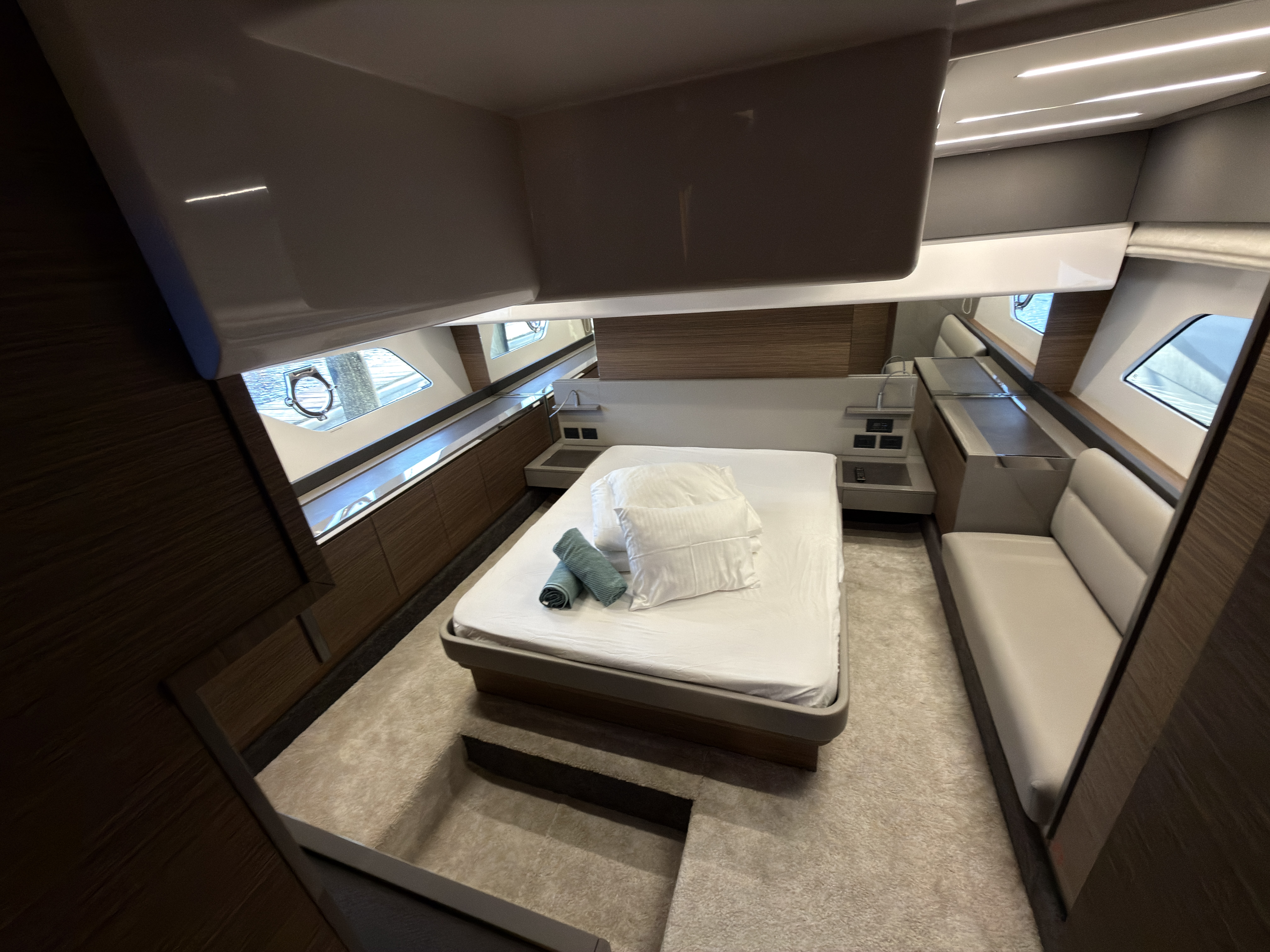 Yacht image 1