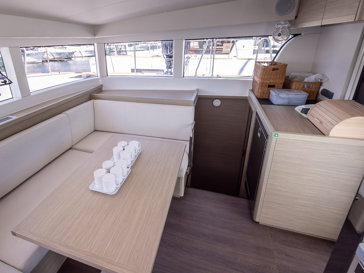Lagoon 40