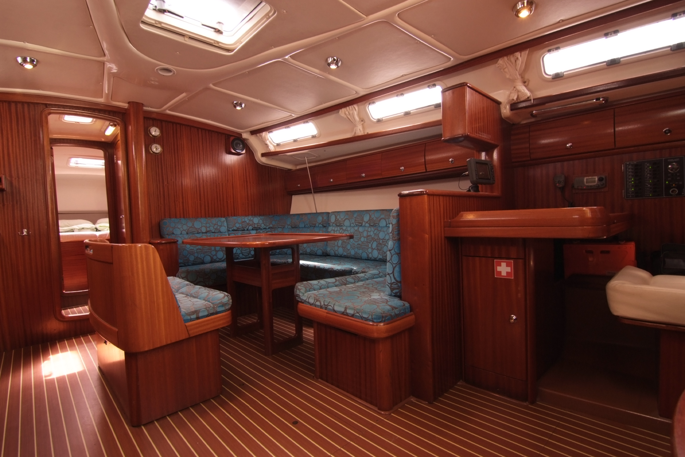 фото Bavaria 44 15