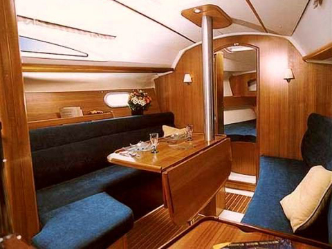 foto Sun Odyssey 32 9