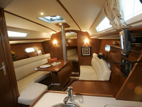 foto Sun Odyssey 32i 1