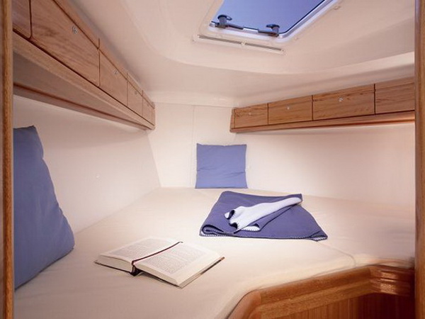 photo Bavaria Cruiser 37 19