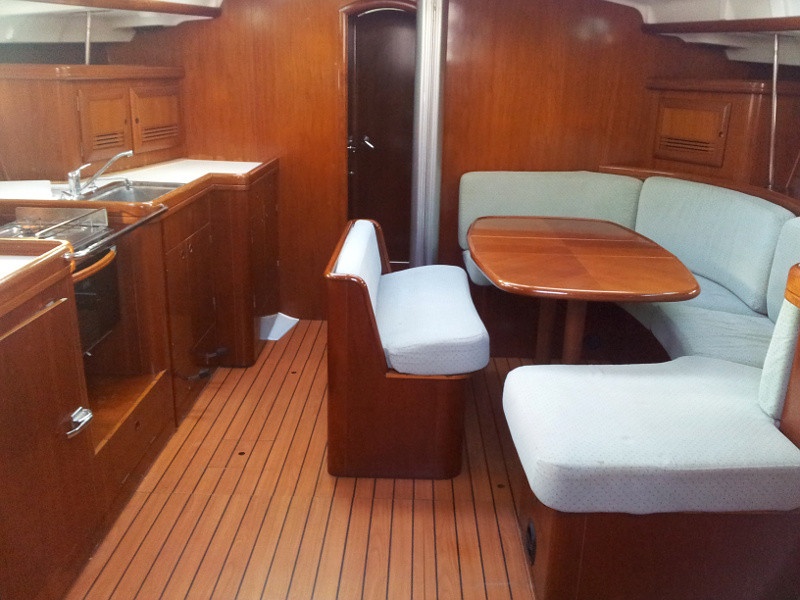 S/Y - Oceanis 473 - 4 Cabins - Built 2004