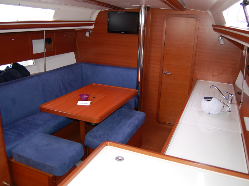 фото Dufour 375 Grand Large 2