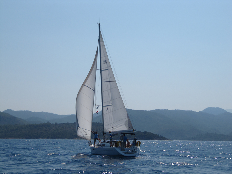 foto Sun Odyssey 36i 3