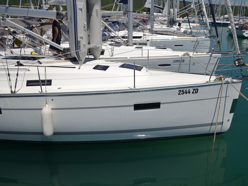 фото Bavaria 40 Cruiser 6