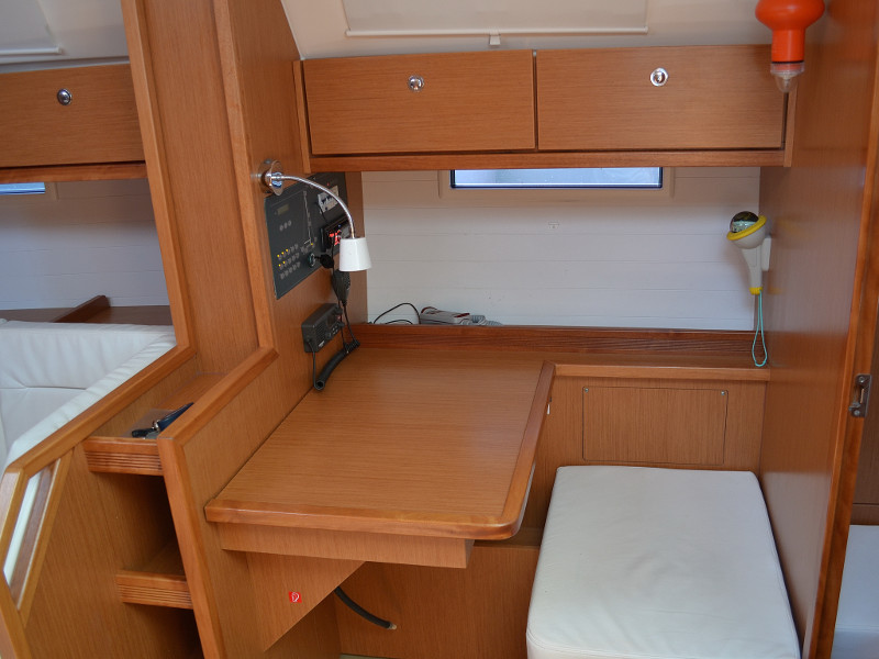 фото Bavaria 40 Cruiser 11