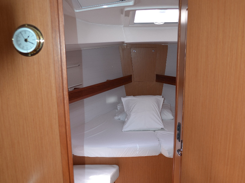 фото Bavaria 40 Cruiser 16