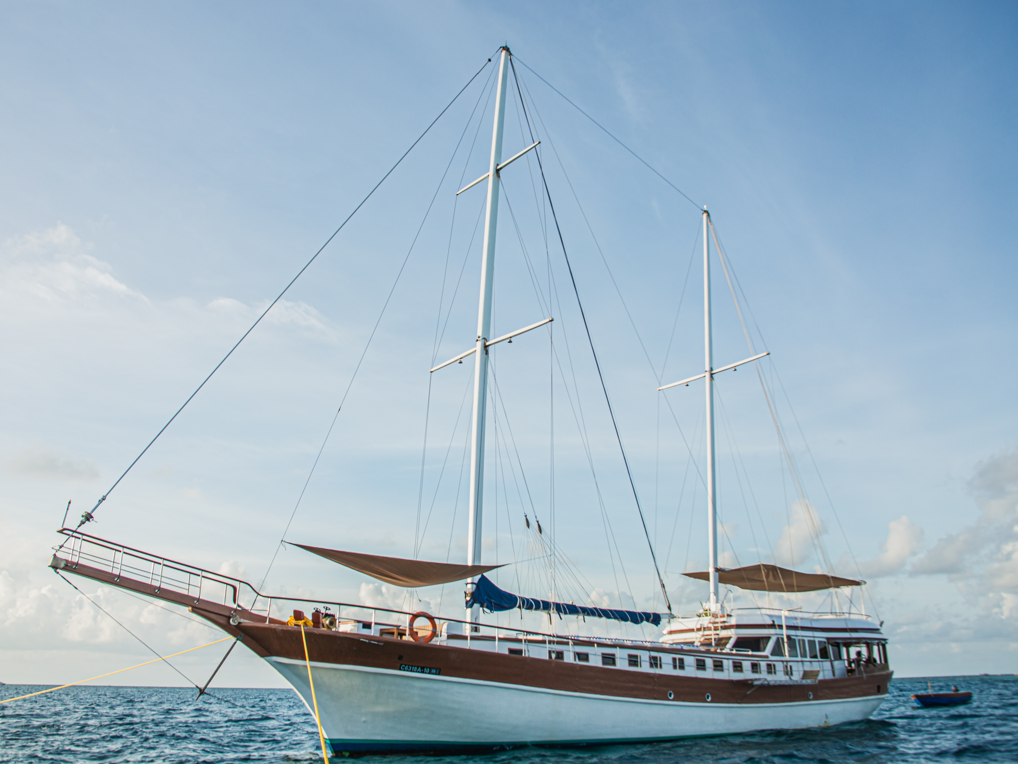 Boat image