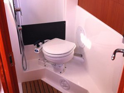 foto Bavaria Cruiser 32 9