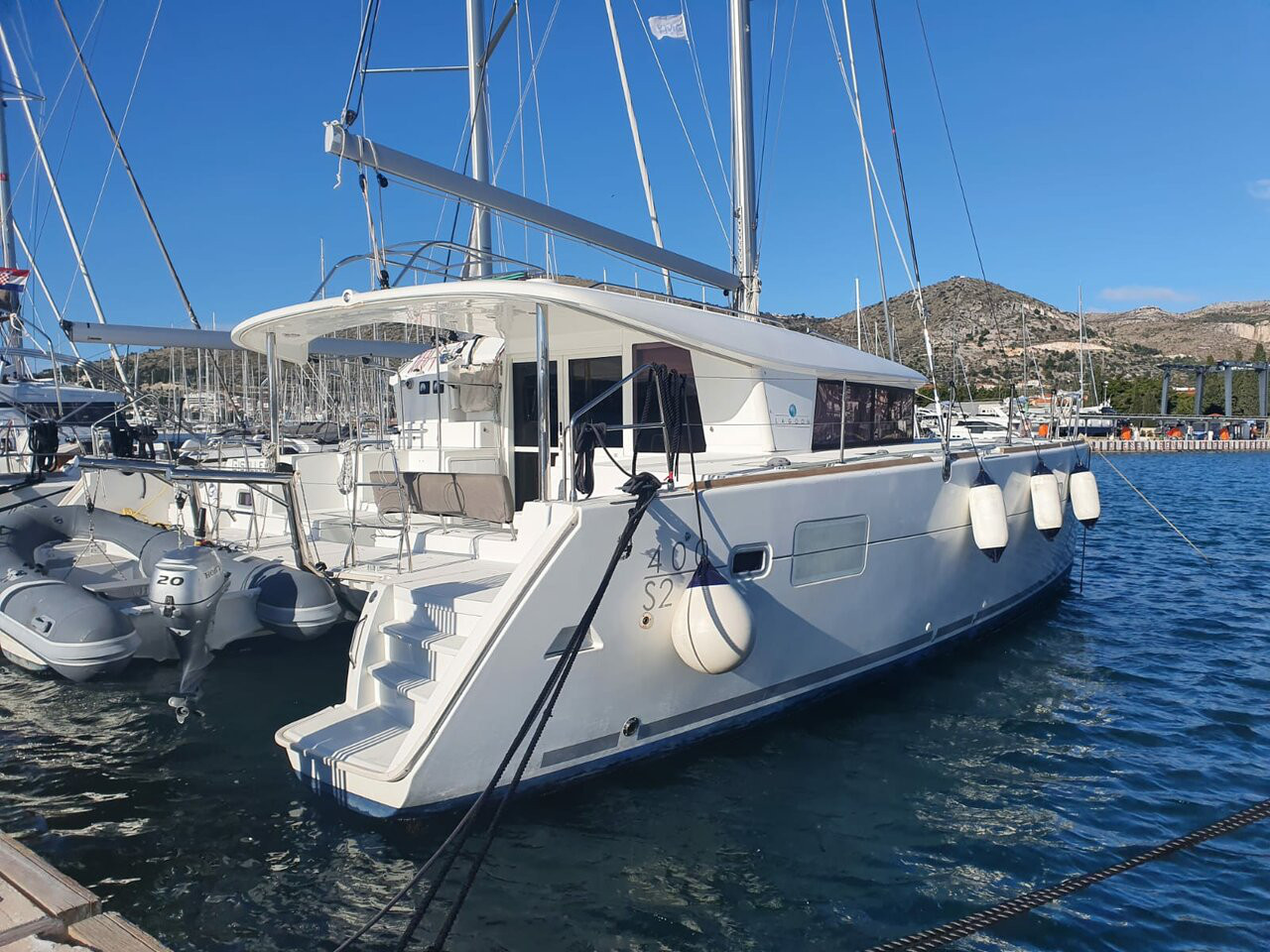 Lagoon 400 S2 (2016) – Giselle