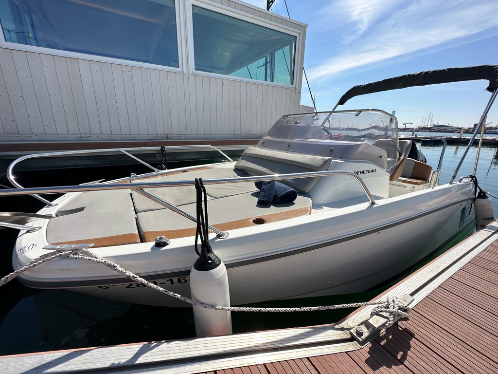 Boat image