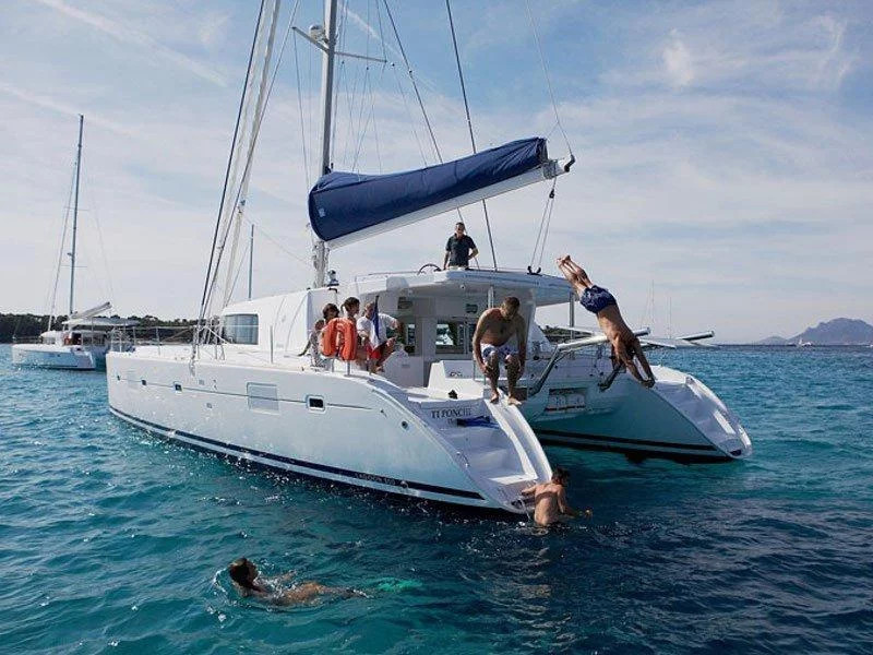 Catamaran