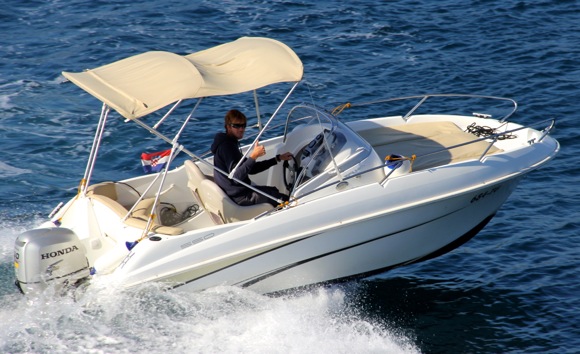 Beneteau Flyer 550