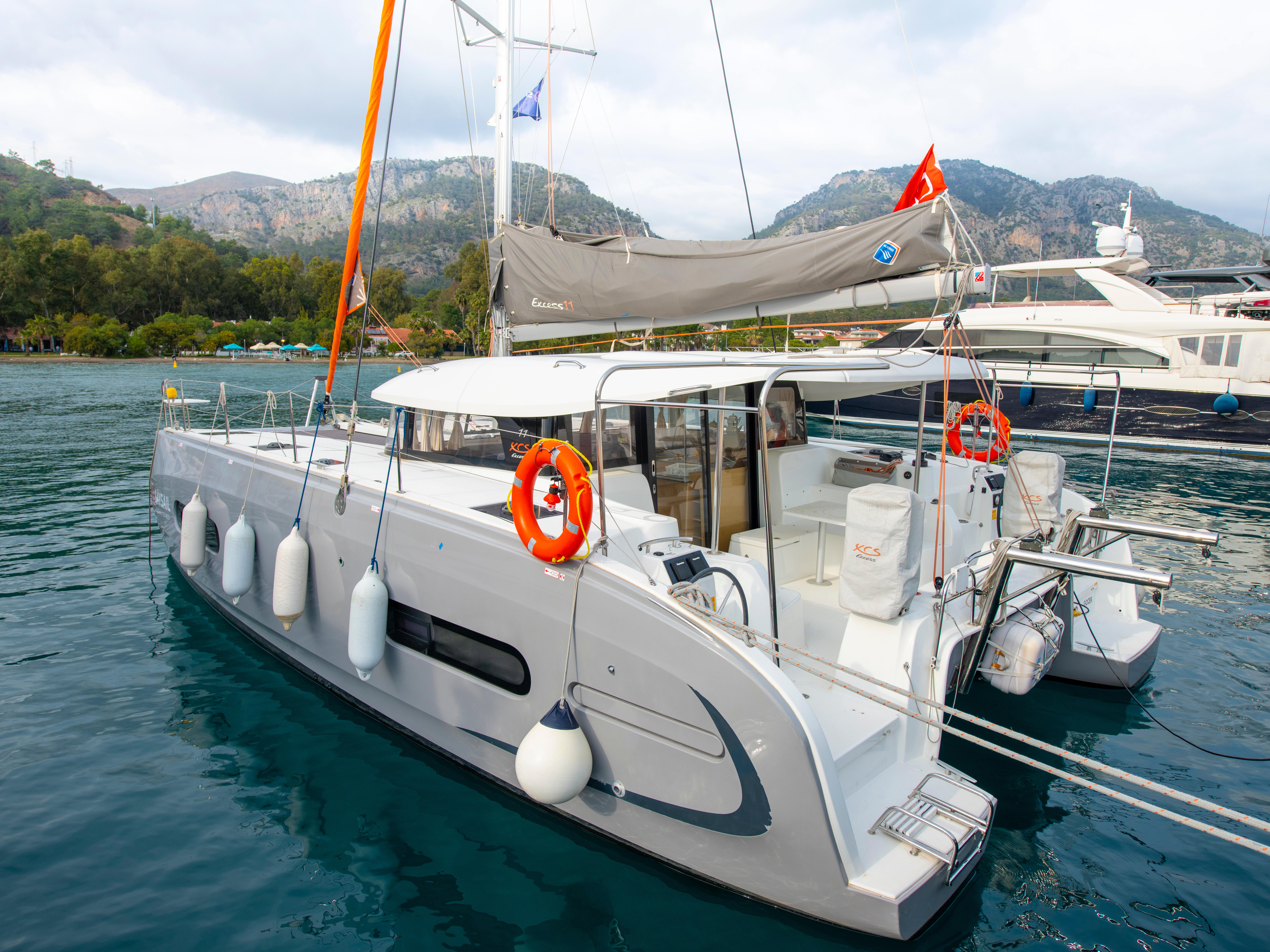 Catamaran