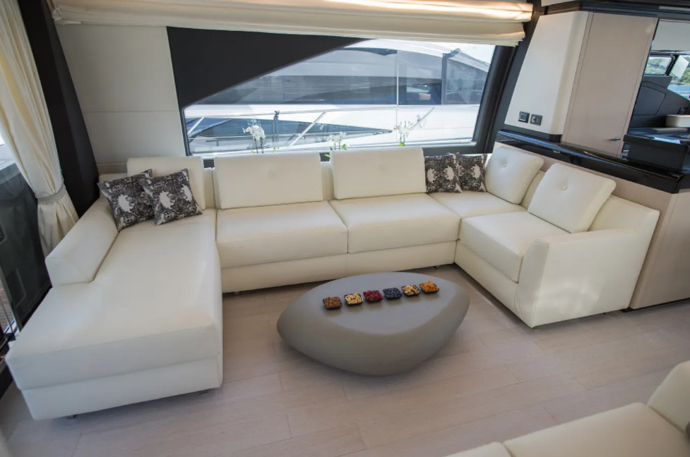 Azimut  - FLY -  - Croatia, ACI Marina Skradin