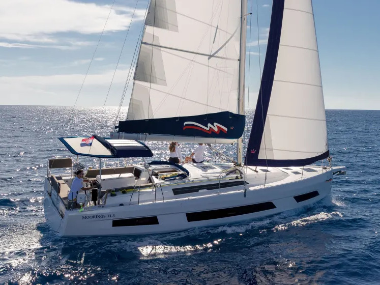 Dufour 41 Exclusive Plus - Image 9