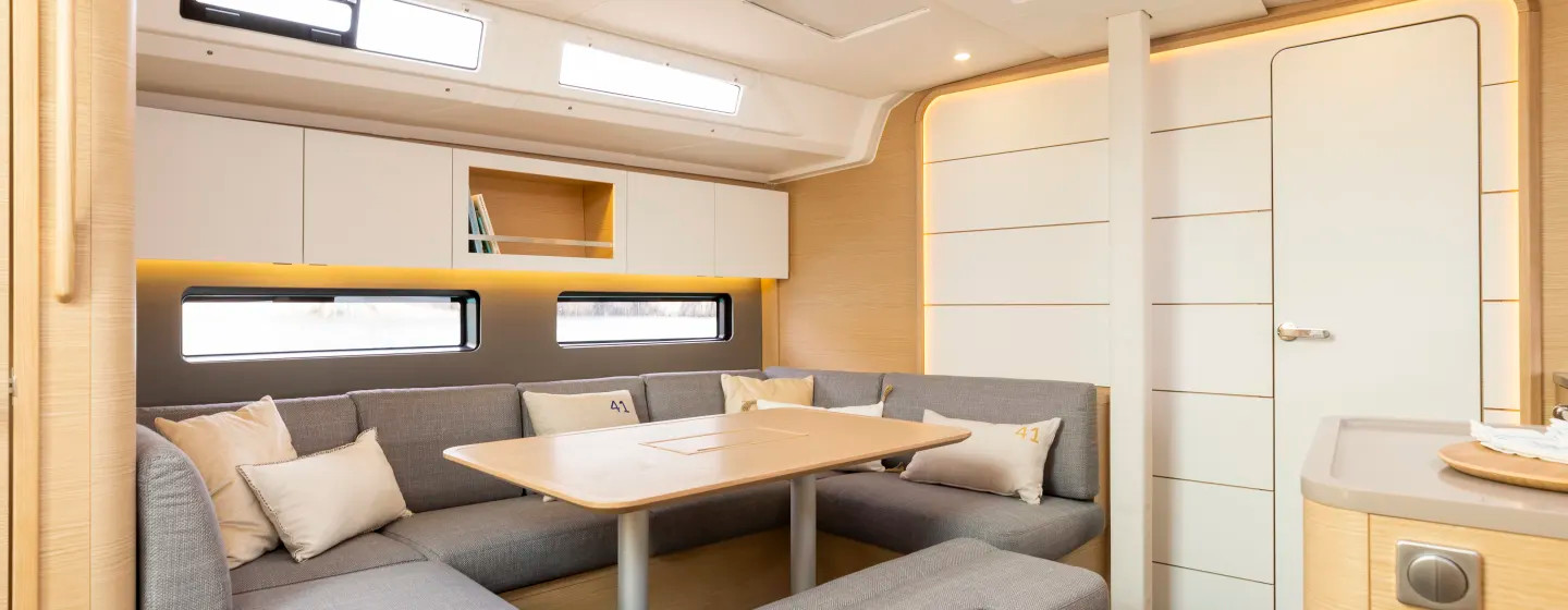 Dufour 41 Exclusive Plus - Image 8