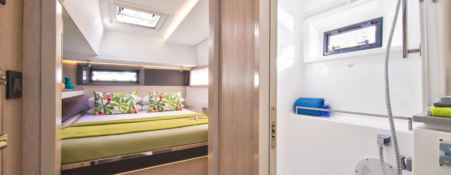 Leopard 45, Road Town