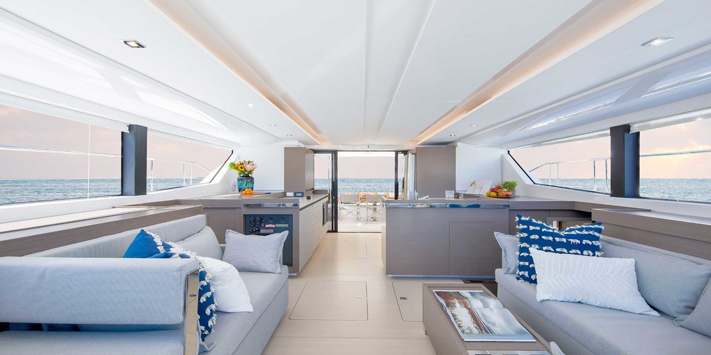 Moorings 464PC Exclusive Plus
