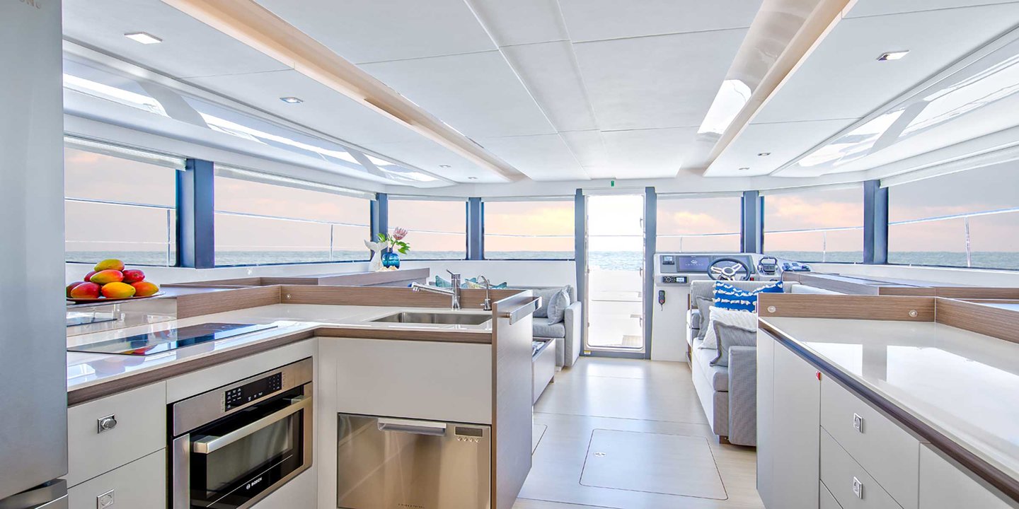 Moorings 464PC Exclusive Plus