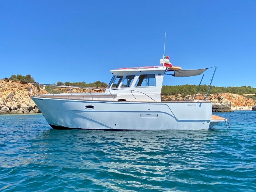 Boat image