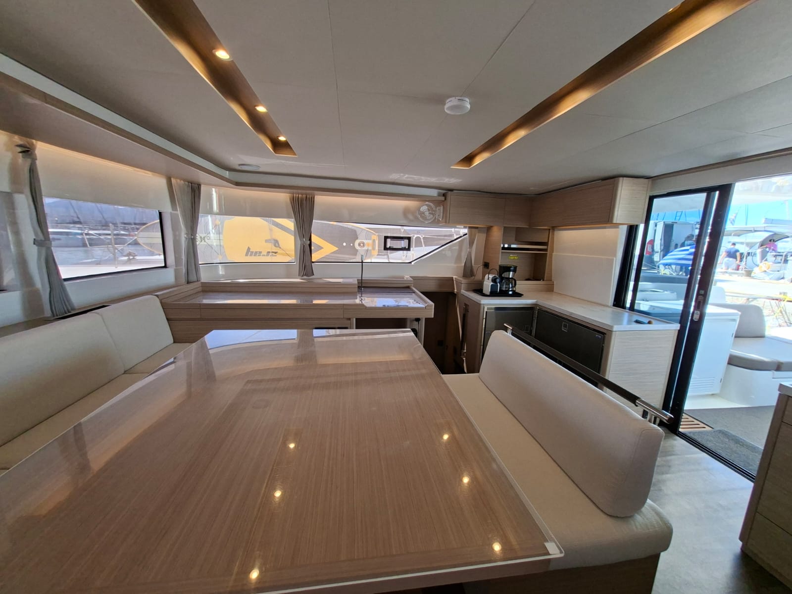 Yacht image 8