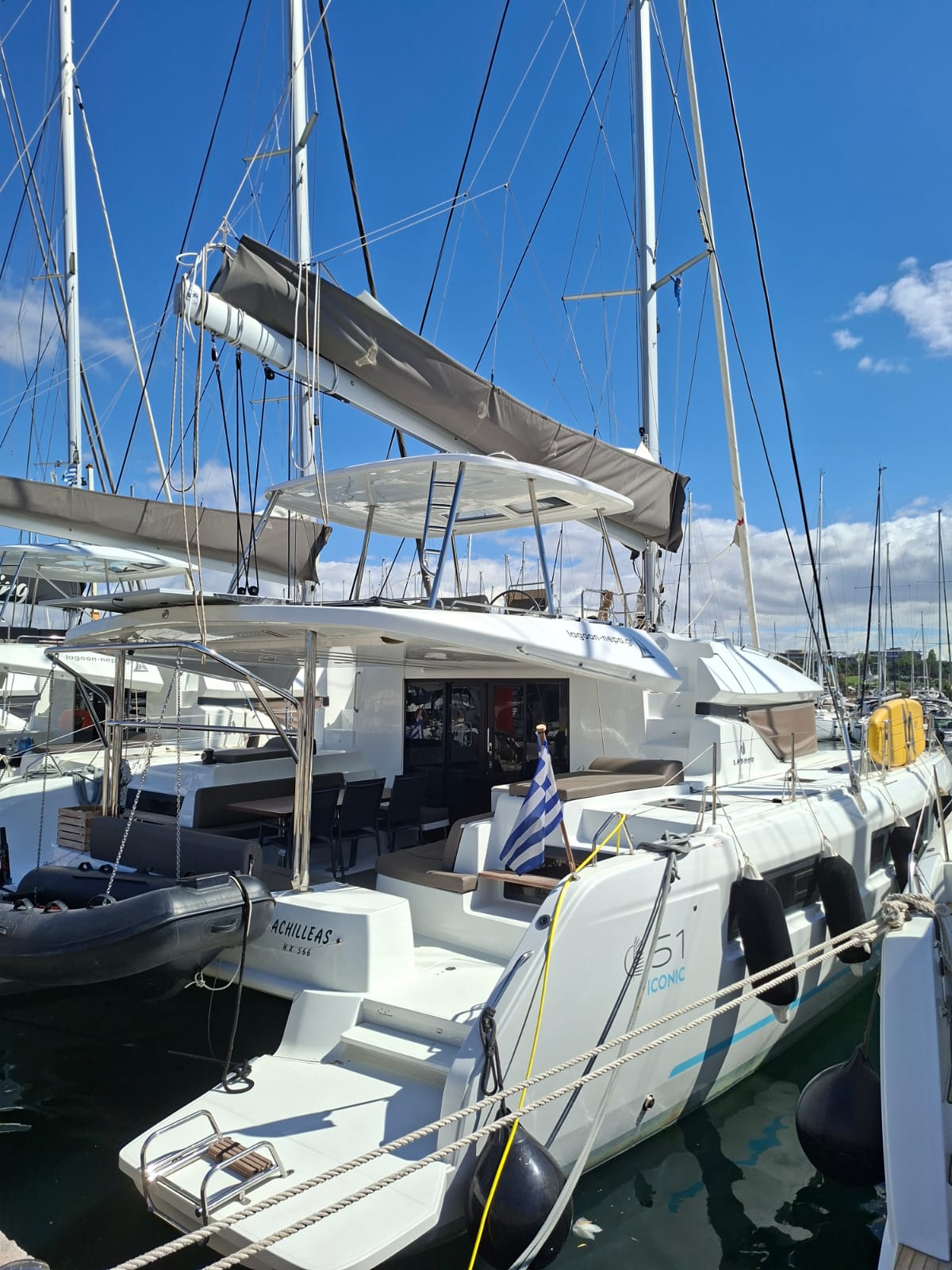 Yacht image 13