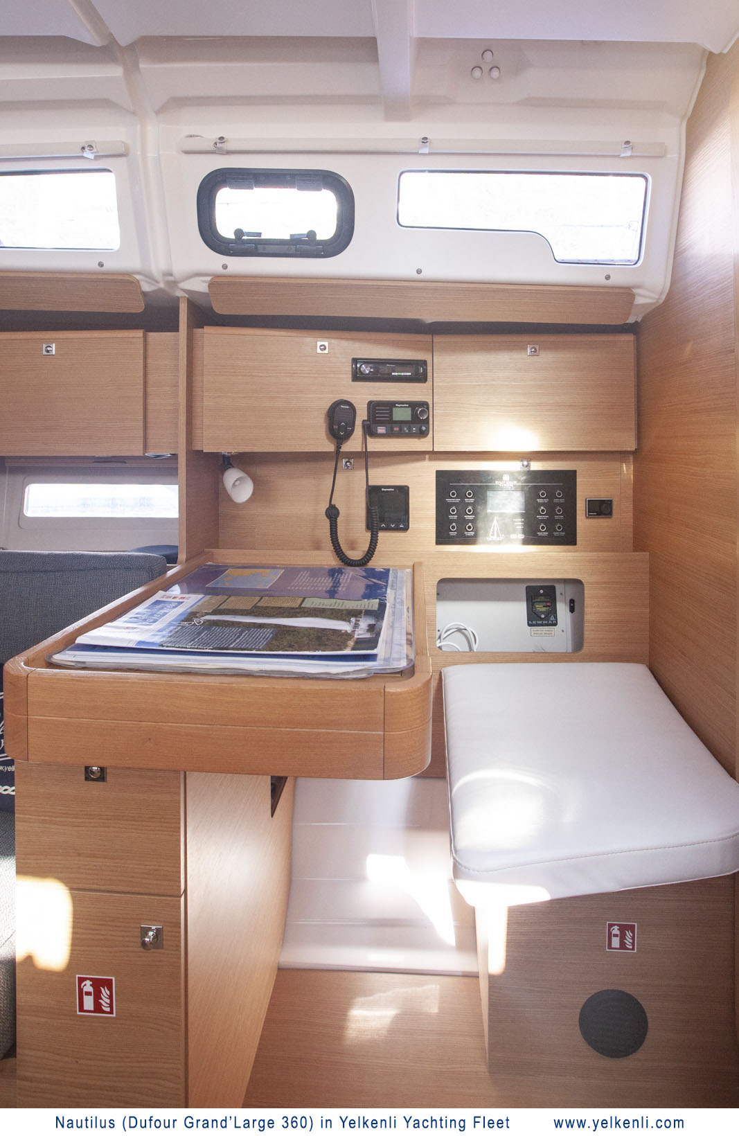 foto Dufour 360 Grand Large 25