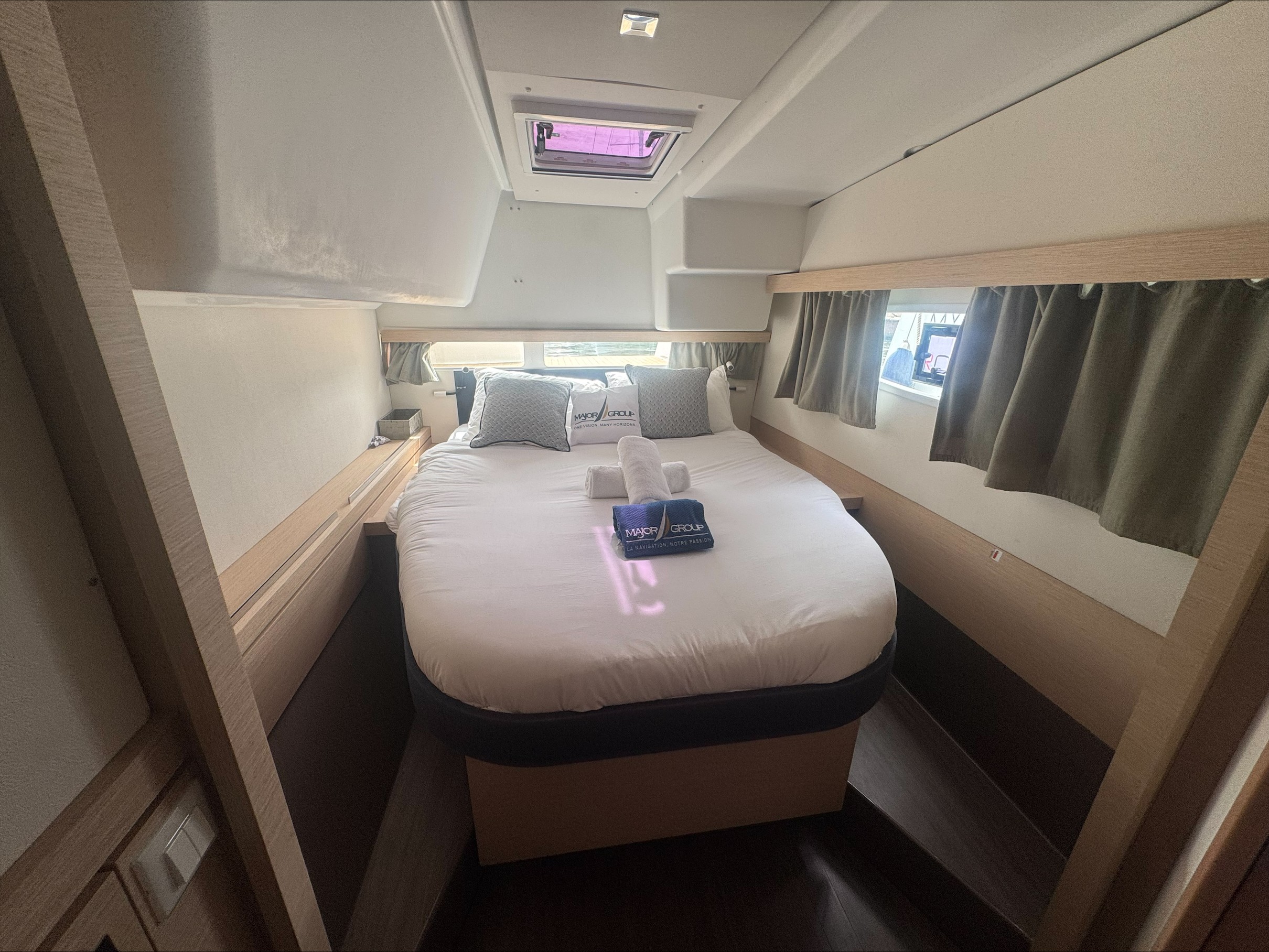 Yacht image 7