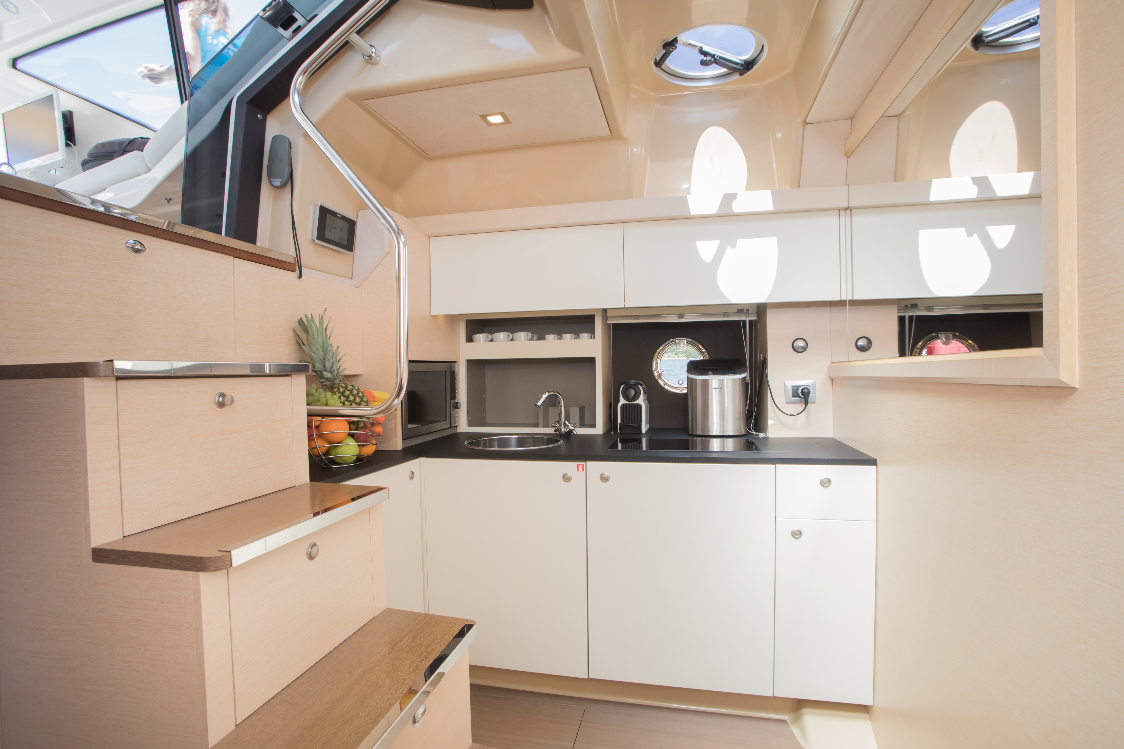 foto Cranchi M44 HT 11