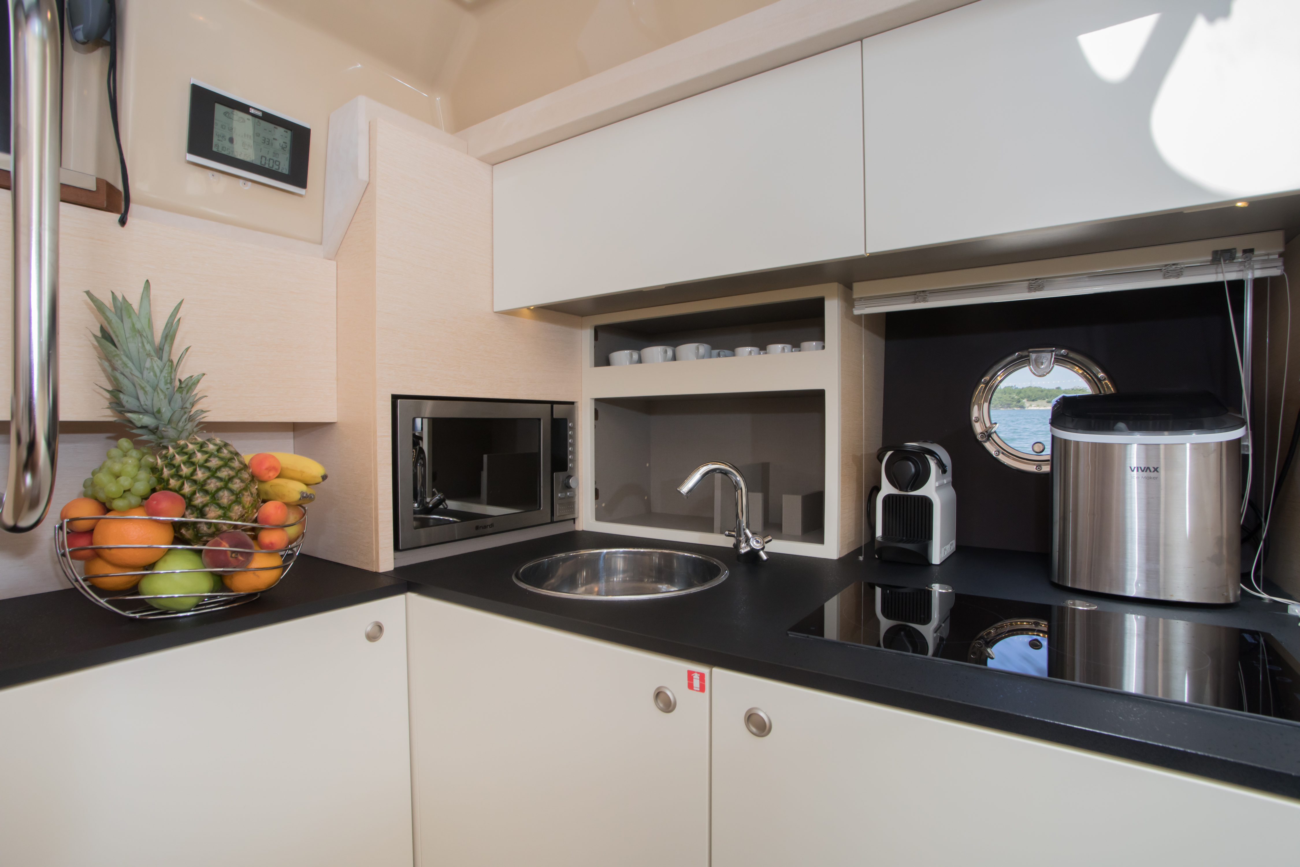 foto Cranchi M44 HT 12