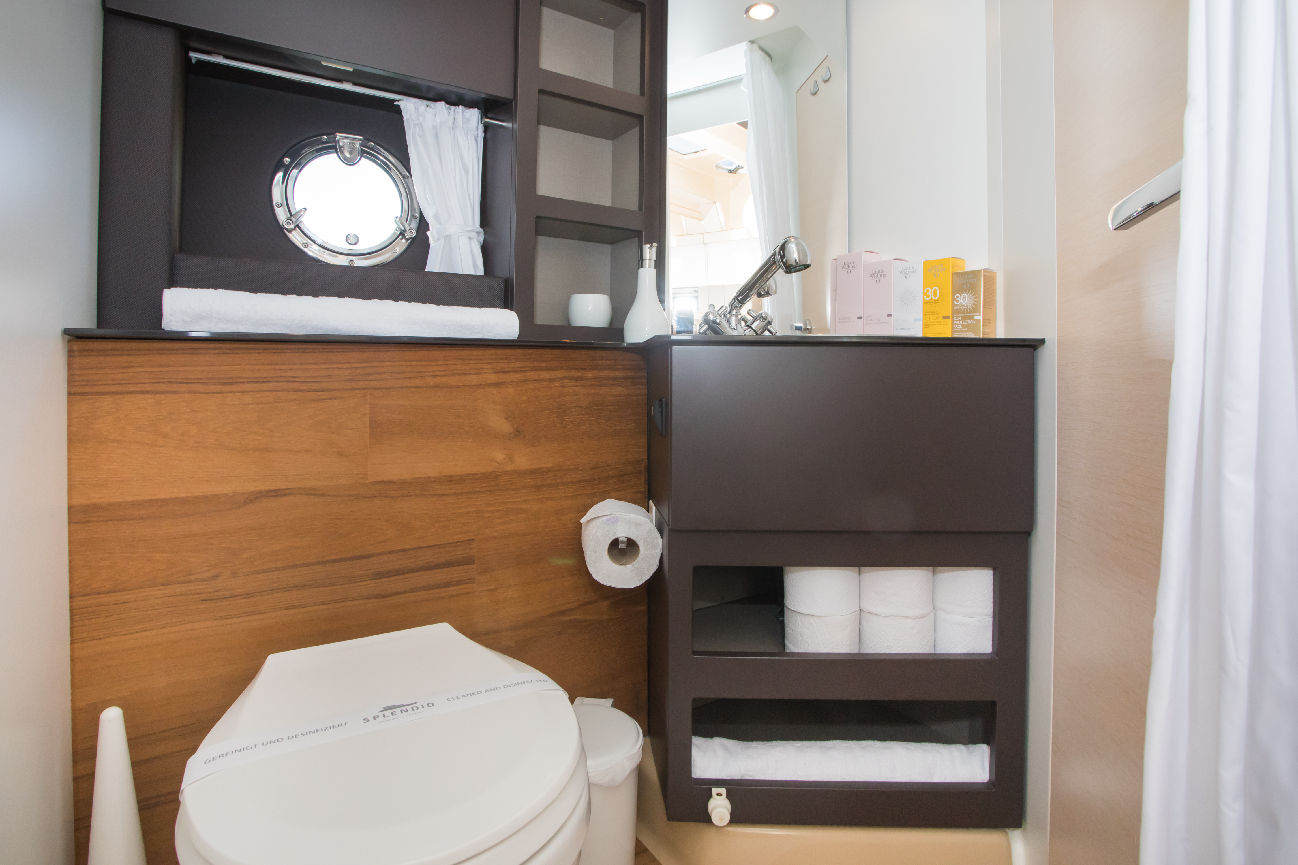 foto Cranchi M44 HT 17