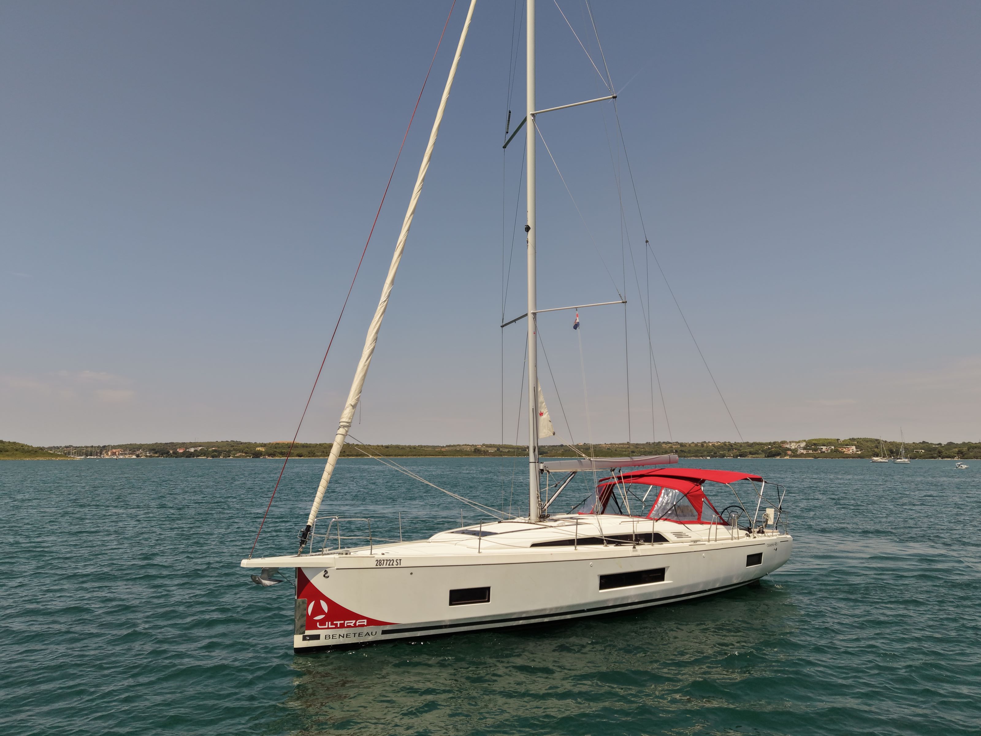Yacht image 8