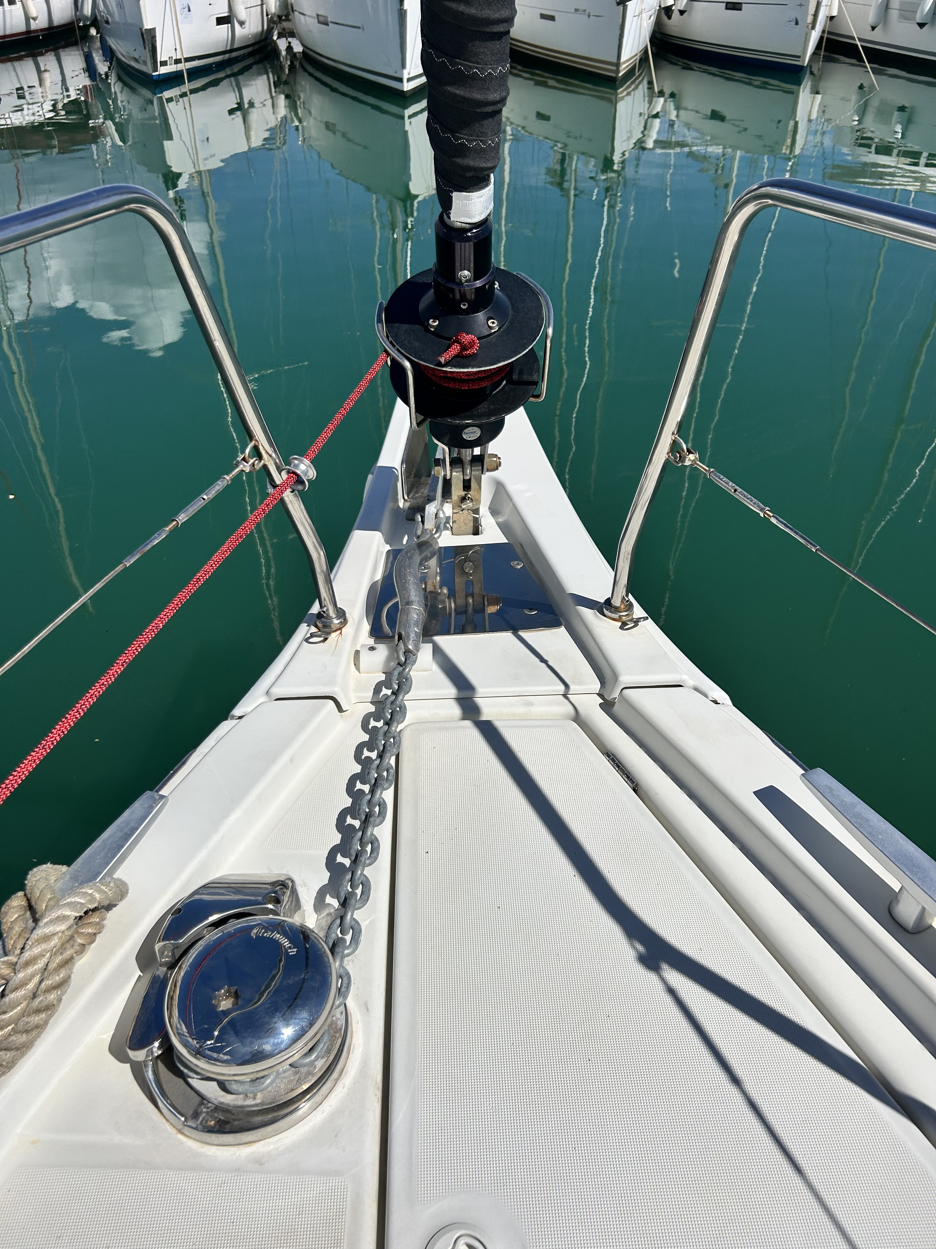 Yacht image 19