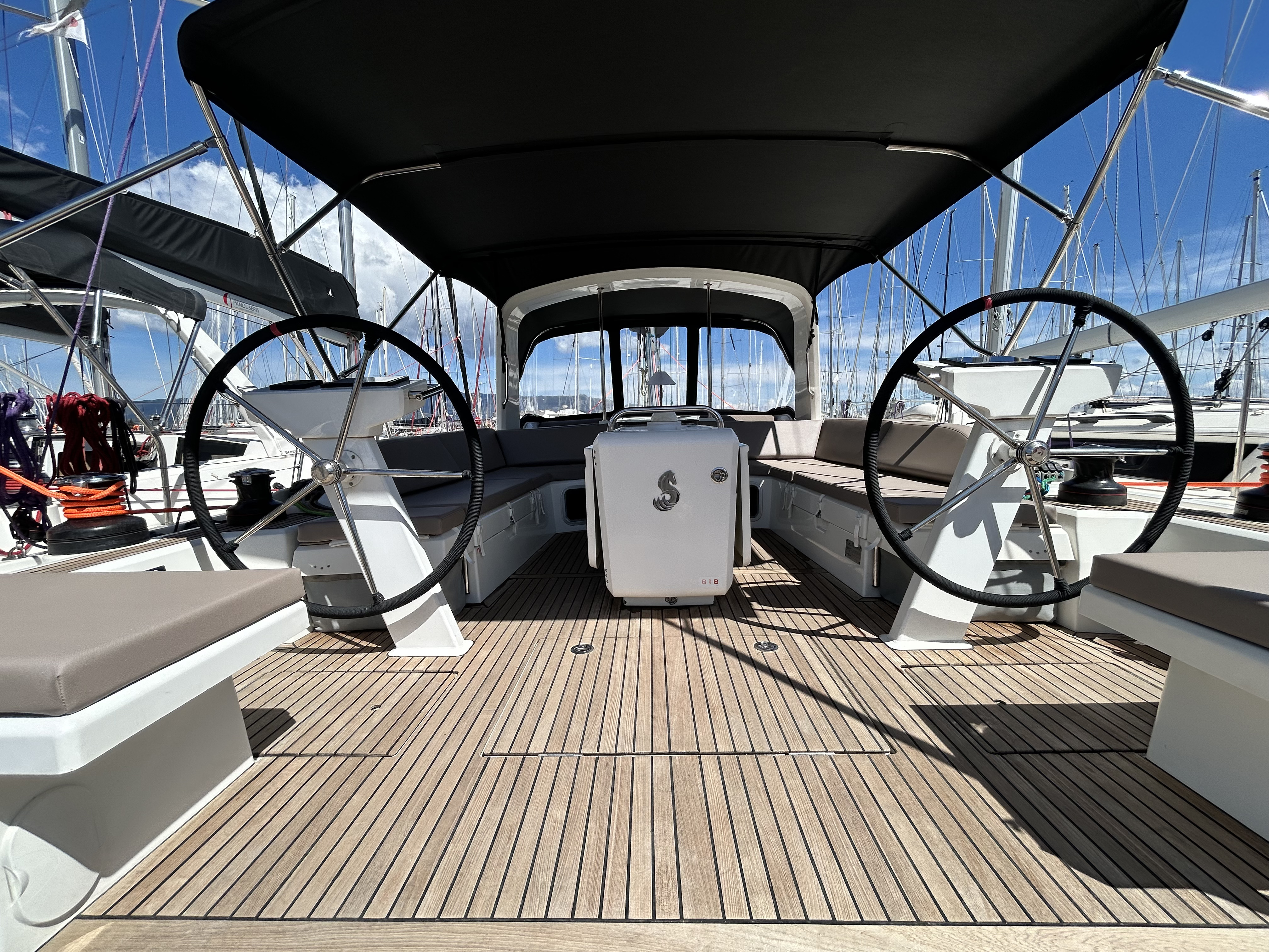 Yacht image 3