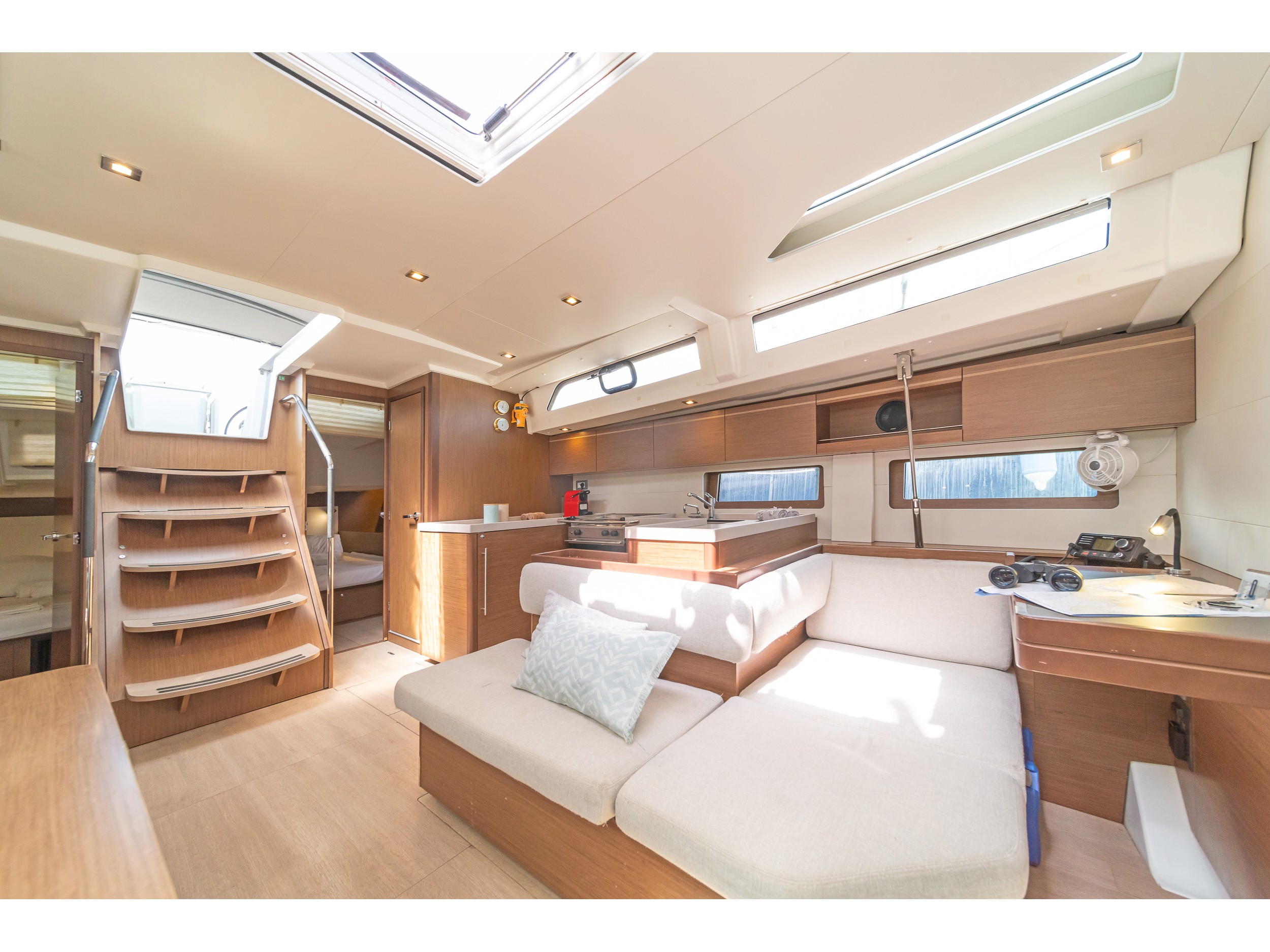 Oceanis 51.1 (5+1 cab) A/C & GEN, Skradin