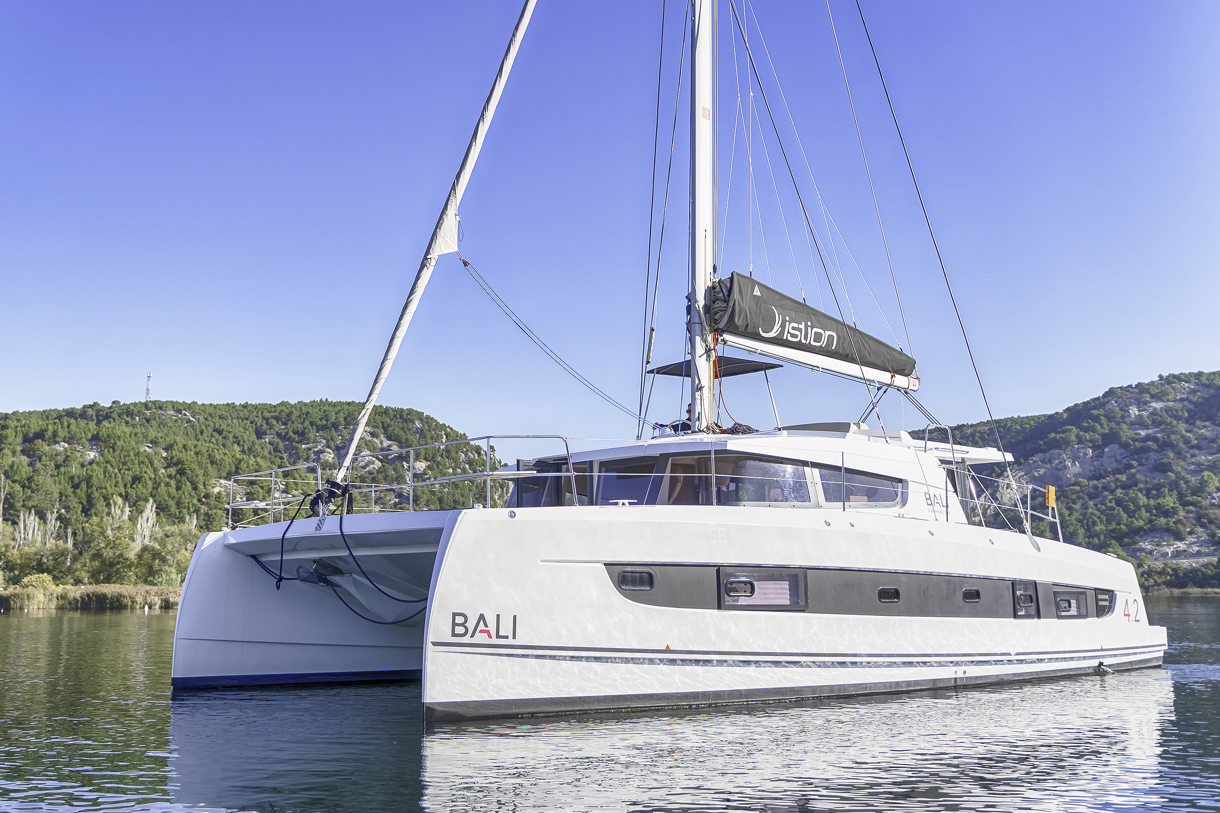 Bali 4.2 A/C & GEN & WM, Skradin
