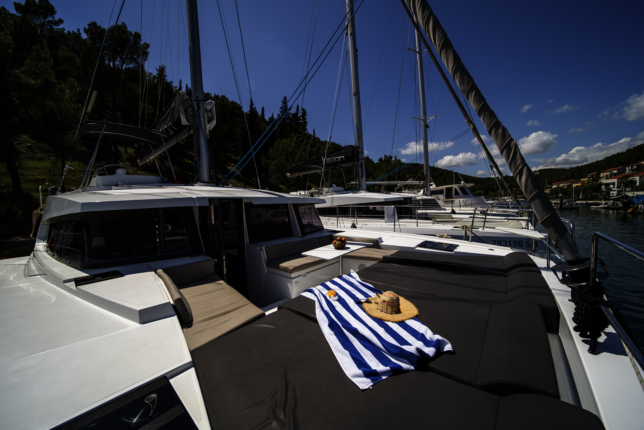 Bali 4.2 A/C & GEN & WM, Skradin