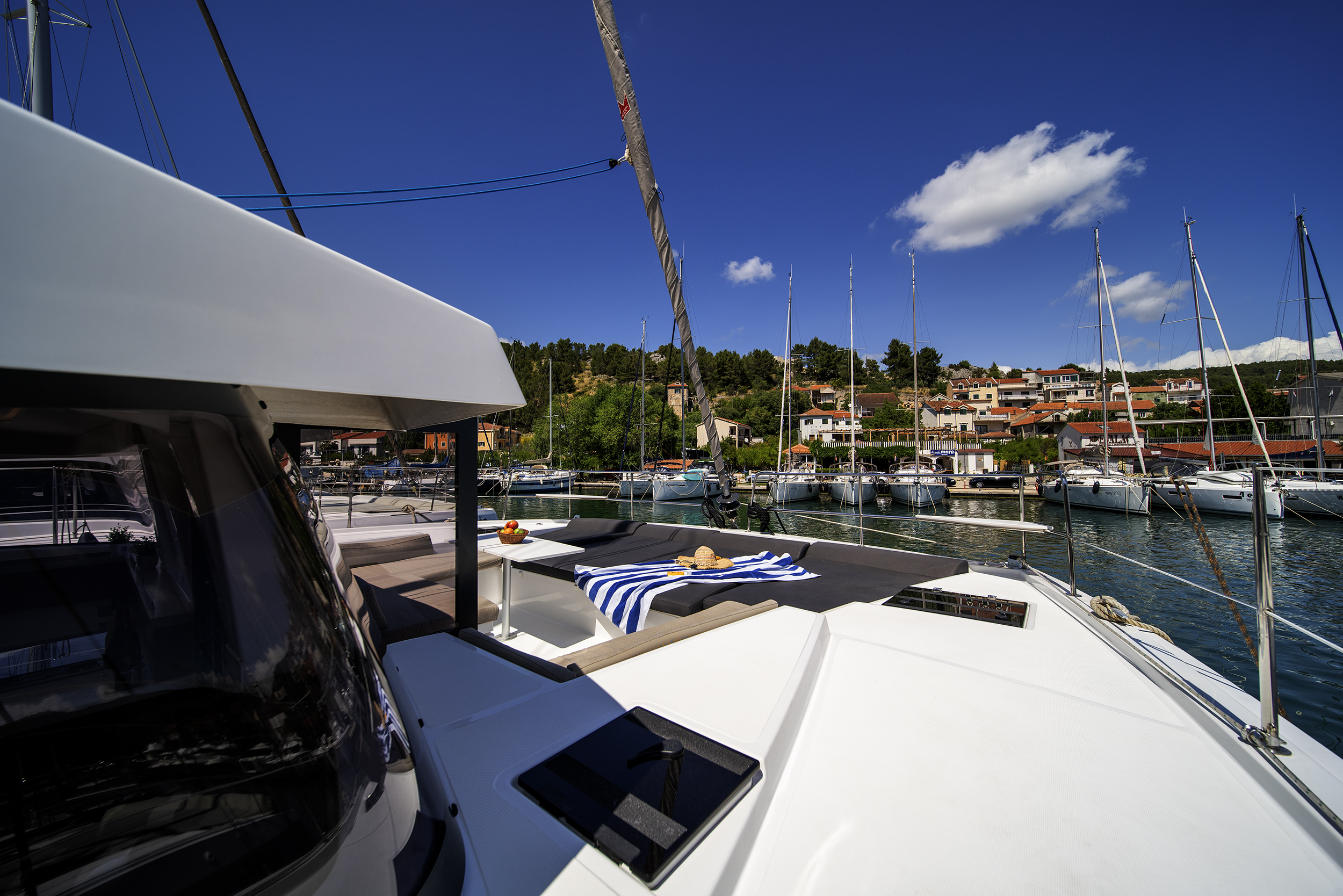 Bali 4.2 A/C & GEN & WM, Skradin