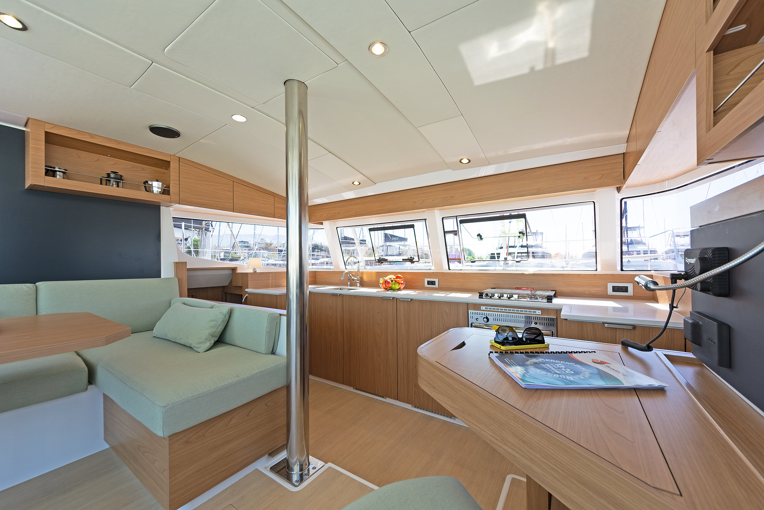 Bali Catsmart, Skradin