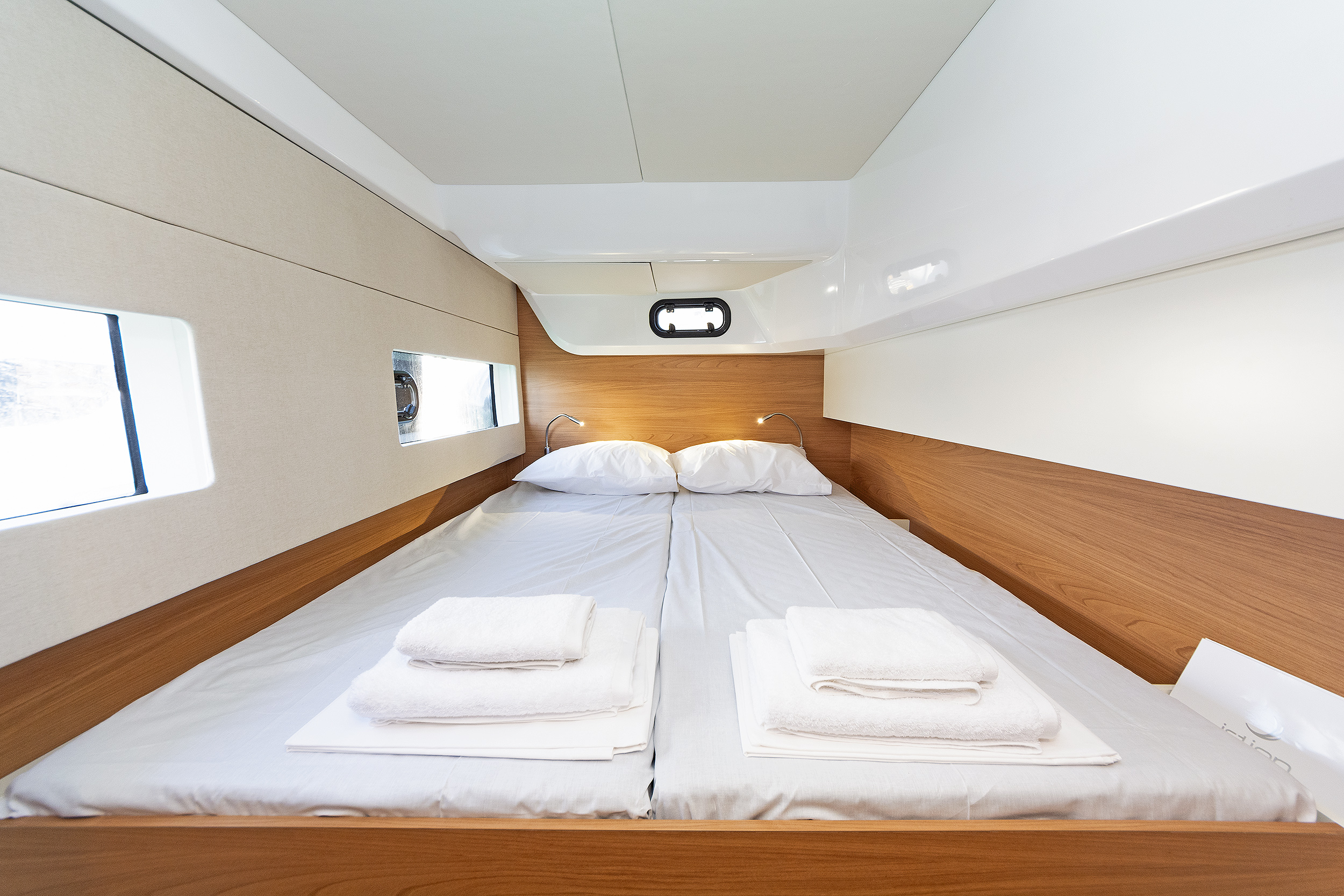 Bali Catsmart, Skradin