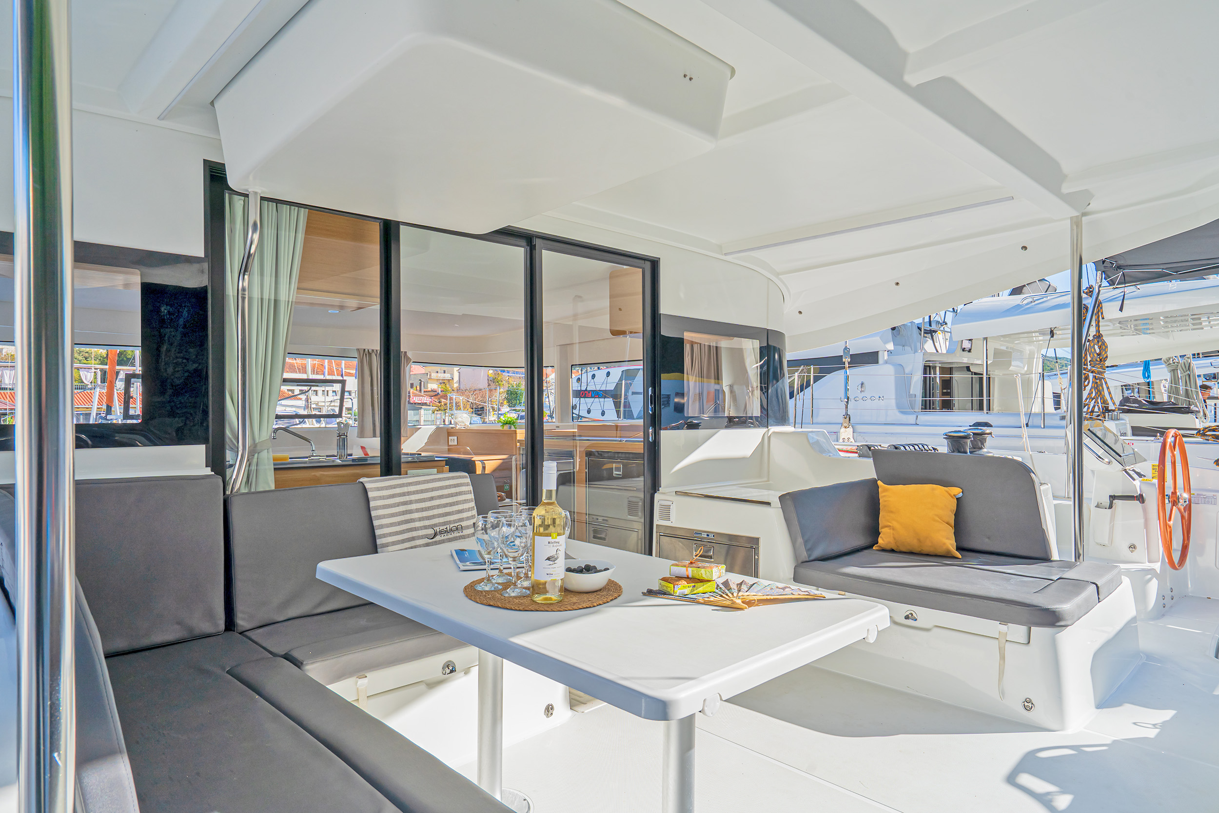 Excess 14 A/C & GEN & WM, Skradin